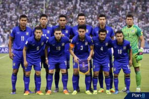 dt-thai-lan-bi-che-chi-da-giao-huu-voi-nhuoc-tieu-hlv-polking-giai-thich-voi-ly-do